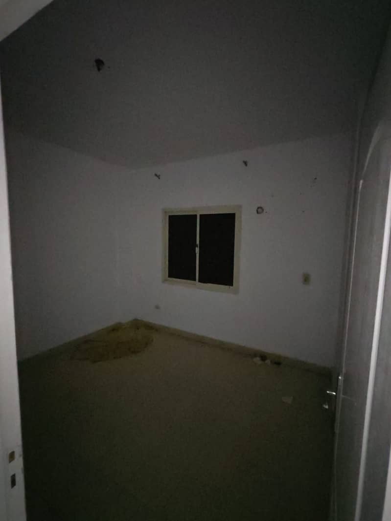 70M ground floor unit in a prime location with a wonderful view superlux finish Located in the Al-Mostaqbal Buildings District 12 Sheikh Zayed. – pohled 6