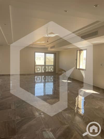 6 Bedroom Twin House for Sale in 6th of October, Giza - Green 4 1. jpg