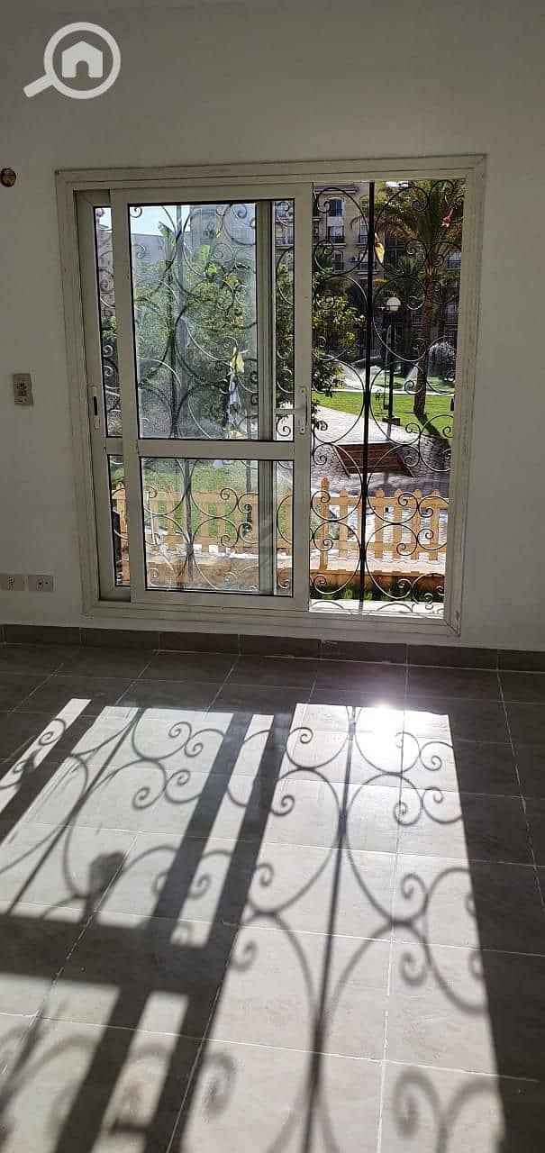 Unfurnished apartment for rent 133 sqm ground floor with 50 sqm garden garden view close to Eastern Market and services Phase 7 Al Rehab 2 - Aanzicht 4