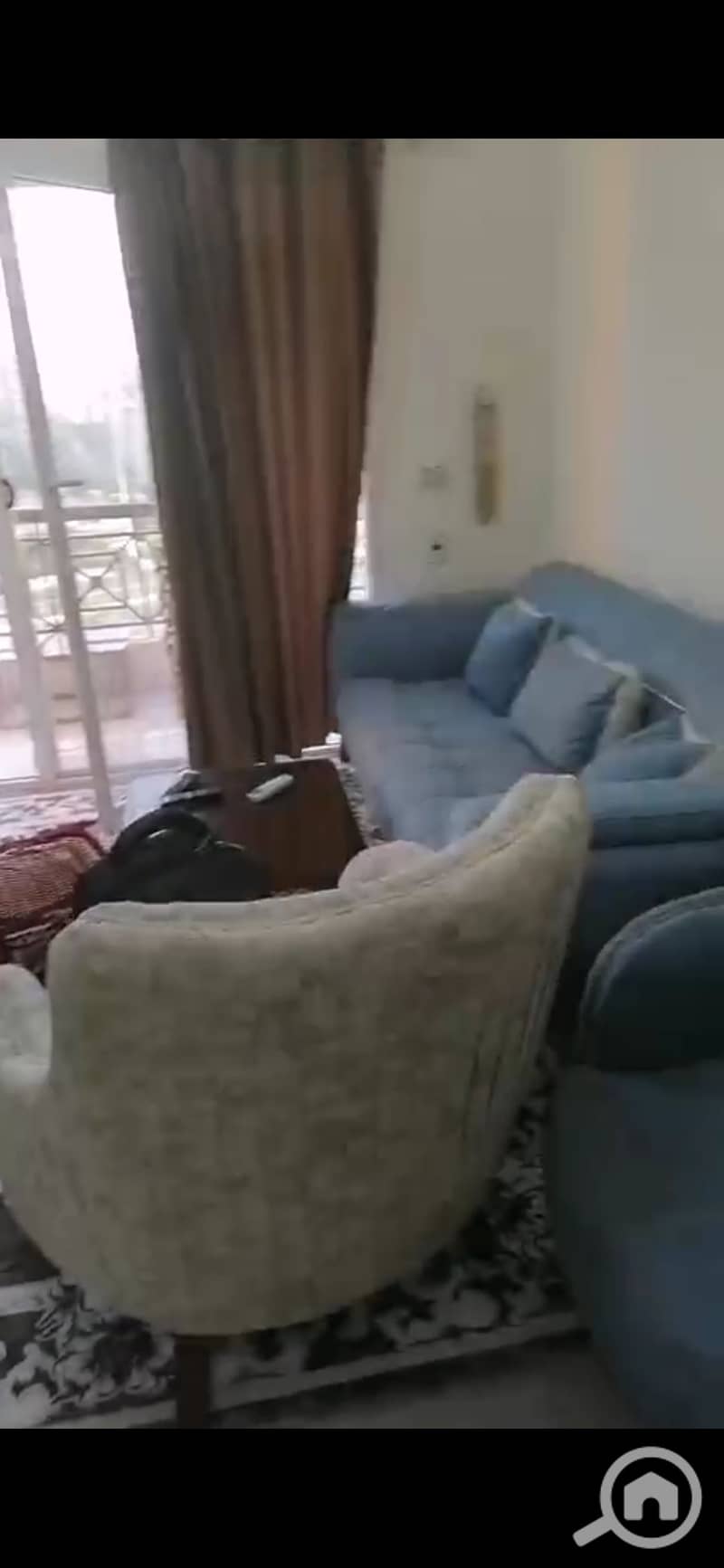 2 1000693979. jpg