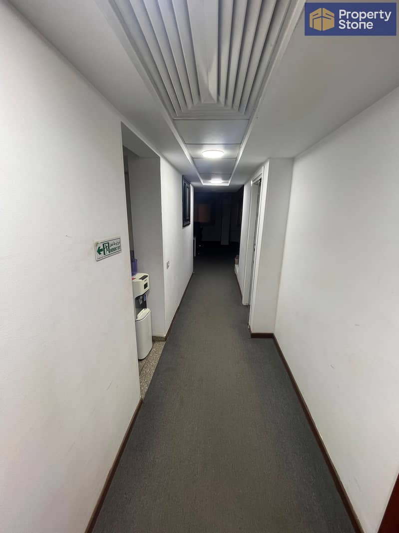10 249551. jpg
