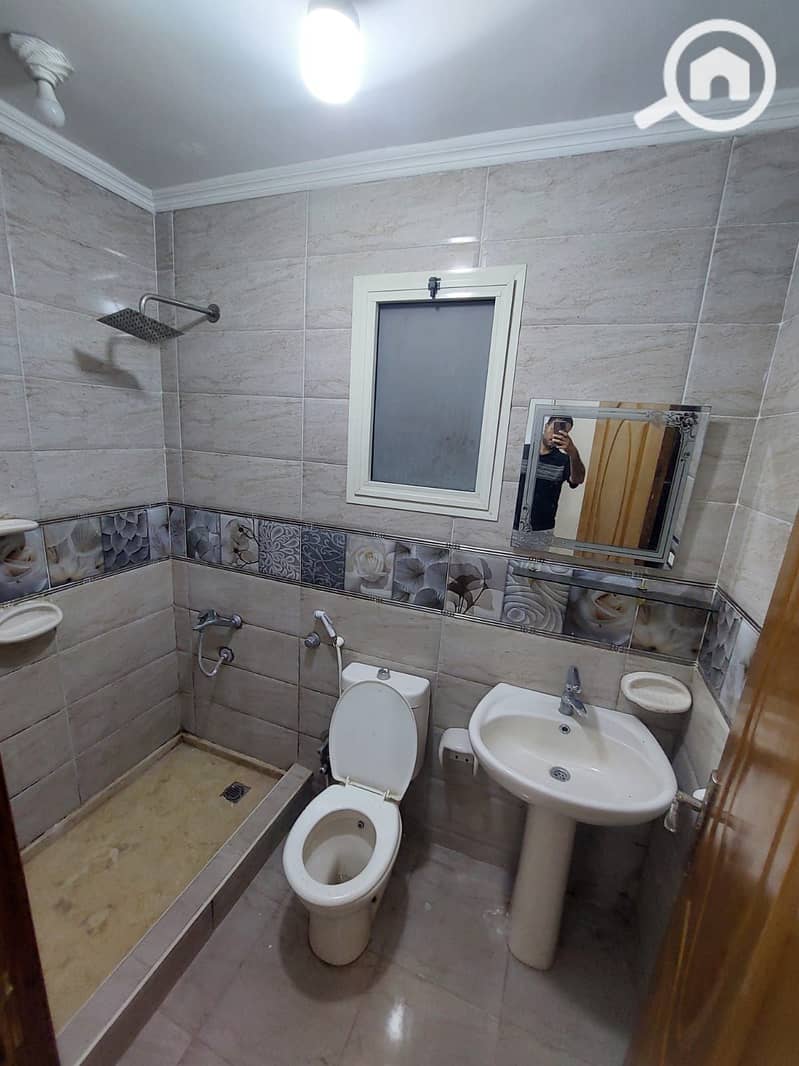 3 1000731108. jpg