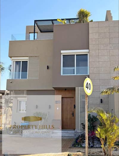 5 Bedroom Twin House for Sale in Shorouk City, Cairo - FB_IMG_1777595266676. jpg