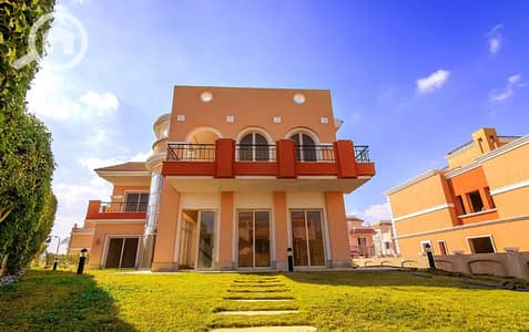 4 Bedroom Twin House for Sale in Shorouk City, Cairo - twin houses for sale in clepatra palace. jpg