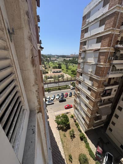 3 Bedroom Flat for Sale in Maamoura, Alexandria - شقه بالمعموره الشاطئ عمارات امن الدوله مطلات مفتوحه علي المنتزه