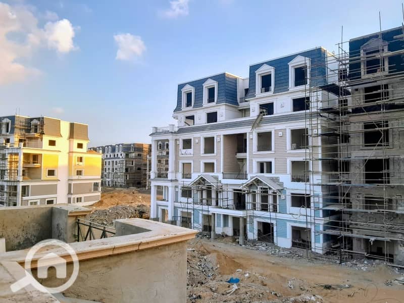 8 apt (3). jpg