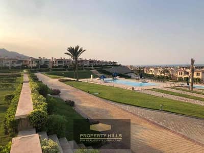 3 Bedroom Chalet for Sale in Ain Sukhna, Suez - c3495e75-65b9-4a01-9c82-747f5f72be9b. jpg 3 Bedroom Chalet for Sale in Ain Sukhna, Suez - c3495e75-65b9-4a01-9c82-747f5f72be9b. jpg