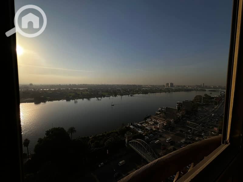 10 b5b5eead-02ae-4edf-a79b-cb60968062de. jpg