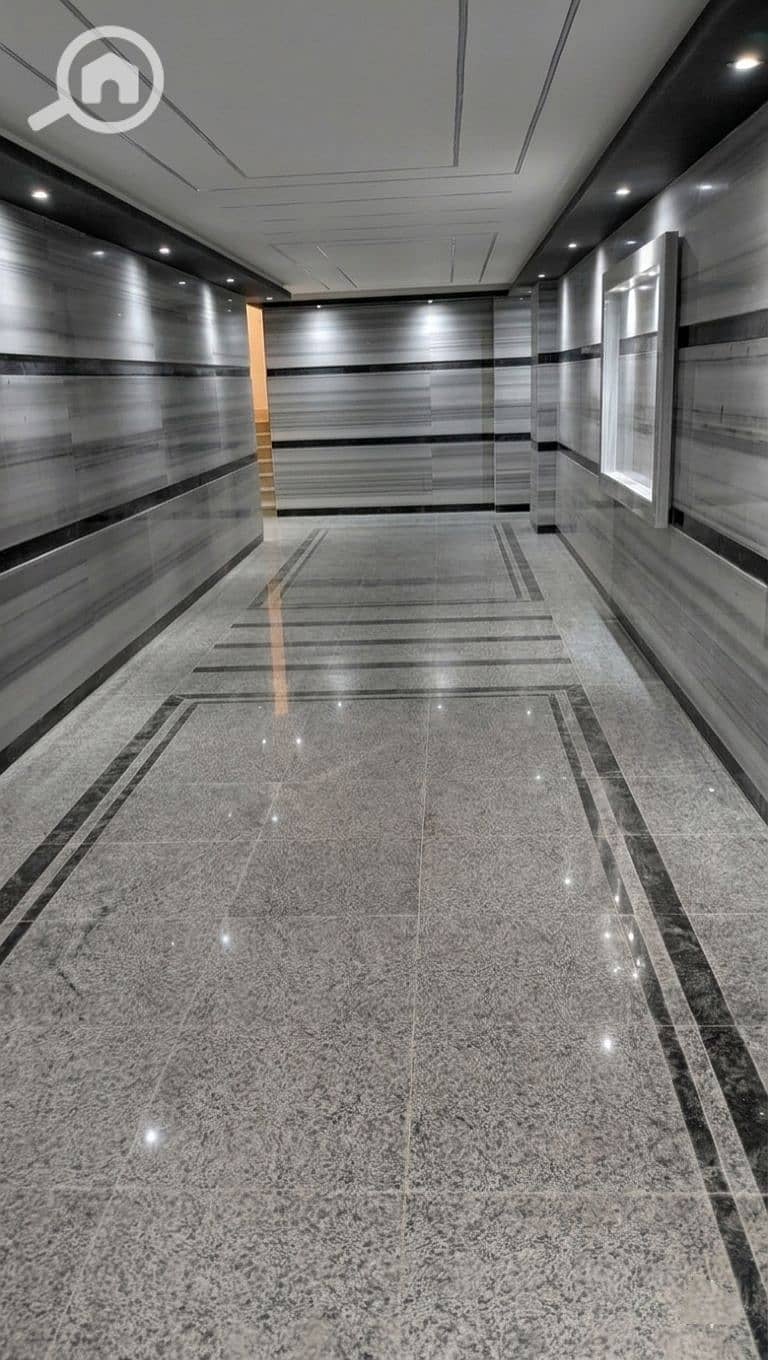 11 00954125-0e37-44ab-8098-a70053a08d6d-1_all_3439. png