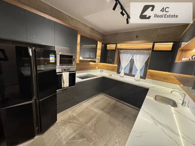 4 Bedroom Flat for Sale in New Cairo, Cairo - WhatsApp Image 2026-07-23 at 4.17. 51 AM (4) - Copy. jpeg 4 Bedroom Flat for Sale in New Cairo, Cairo - WhatsApp Image 2026-07-23 at 4.17. 51 AM (4) - Copy. jpeg