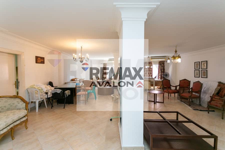 Administrative apartment for sale 179 m in Zizinia (Abu Qir Street) - Meer