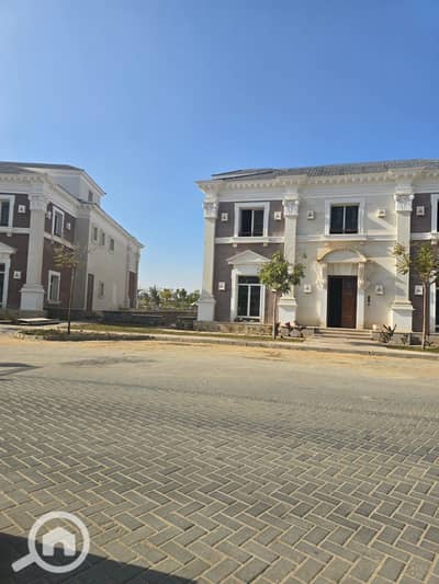7 Bedroom Twin House for Sale in New Cairo, Cairo - 66037f13-7ec9-49ad-b42a-6b08fac4ab99. jpg
