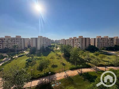 فلیٹ 4 غرف نوم للبيع في مدينتي، القاهرة - 7e06eb40-4872-4250-81df-82f79b8784dc. jpg