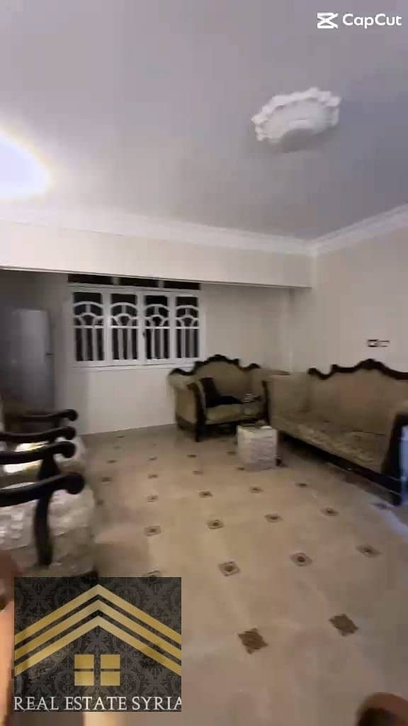 9 1000524645. jpg