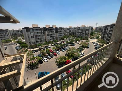 3 Bedroom Flat for Sale in Madinaty, Cairo - dc0ca1fe-de55-4013-9502-b2dc8292d7ae. jpg 3 Bedroom Flat for Sale in Madinaty, Cairo - dc0ca1fe-de55-4013-9502-b2dc8292d7ae. jpg