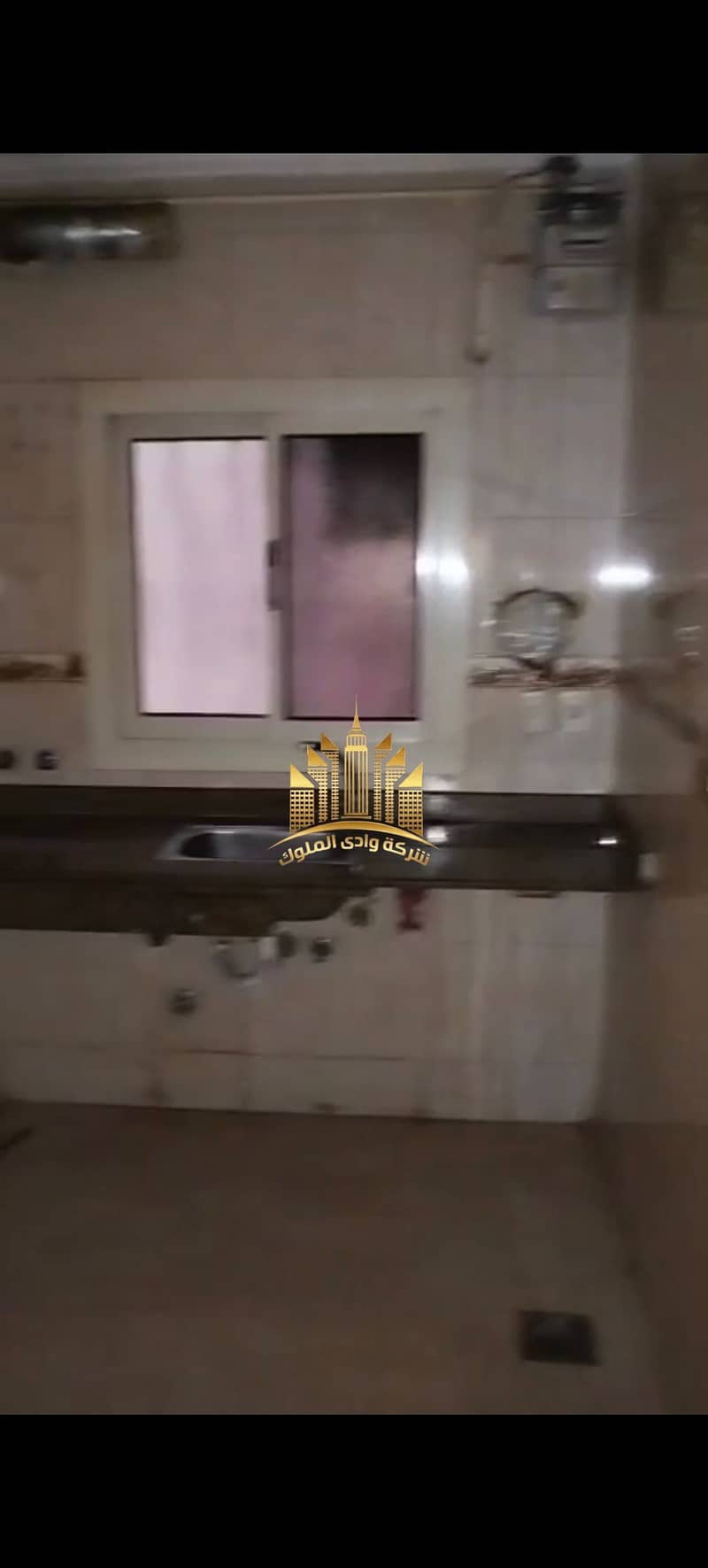 14 7645. jpg