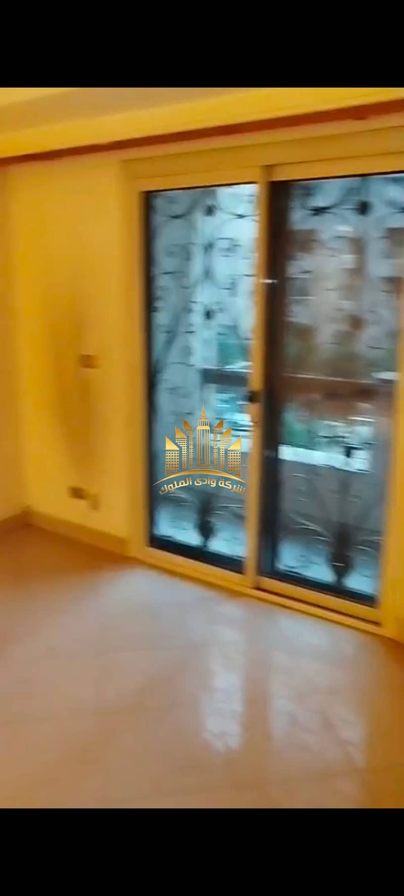 34 7666. jpg