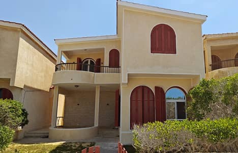 3 Bedroom Villa for Sale in North Coast, Matruh - ڤيلا للبيع في قرية جامعة القاهرة ك74 3 Bedroom Villa for Sale in North Coast, Matruh - ڤيلا للبيع في قرية جامعة القاهرة ك74