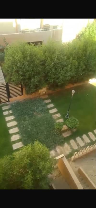 2 Bedroom Flat for Sale in 6th of October, Giza - شقة في دجلة بالمز جاهزة للسكن بواجهة جميلة متشطبه