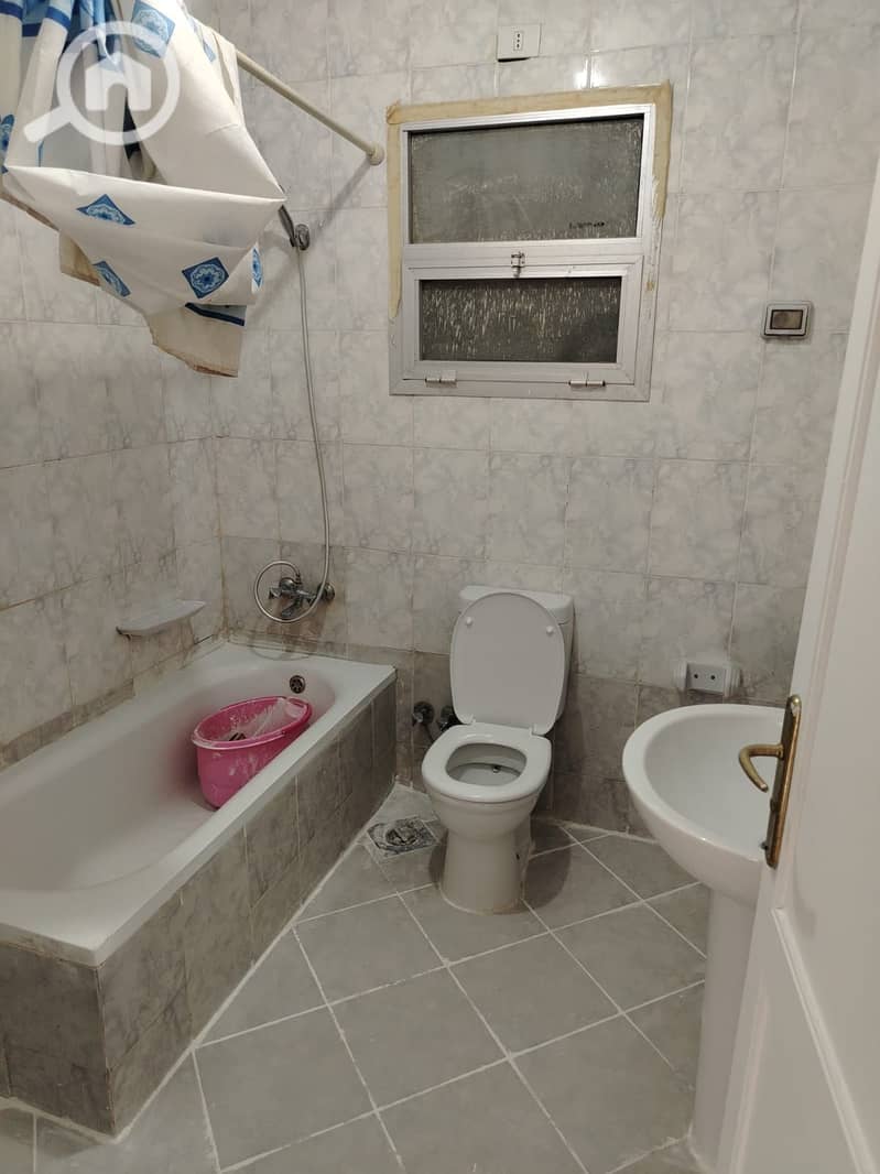 2. jpg 2. jpg