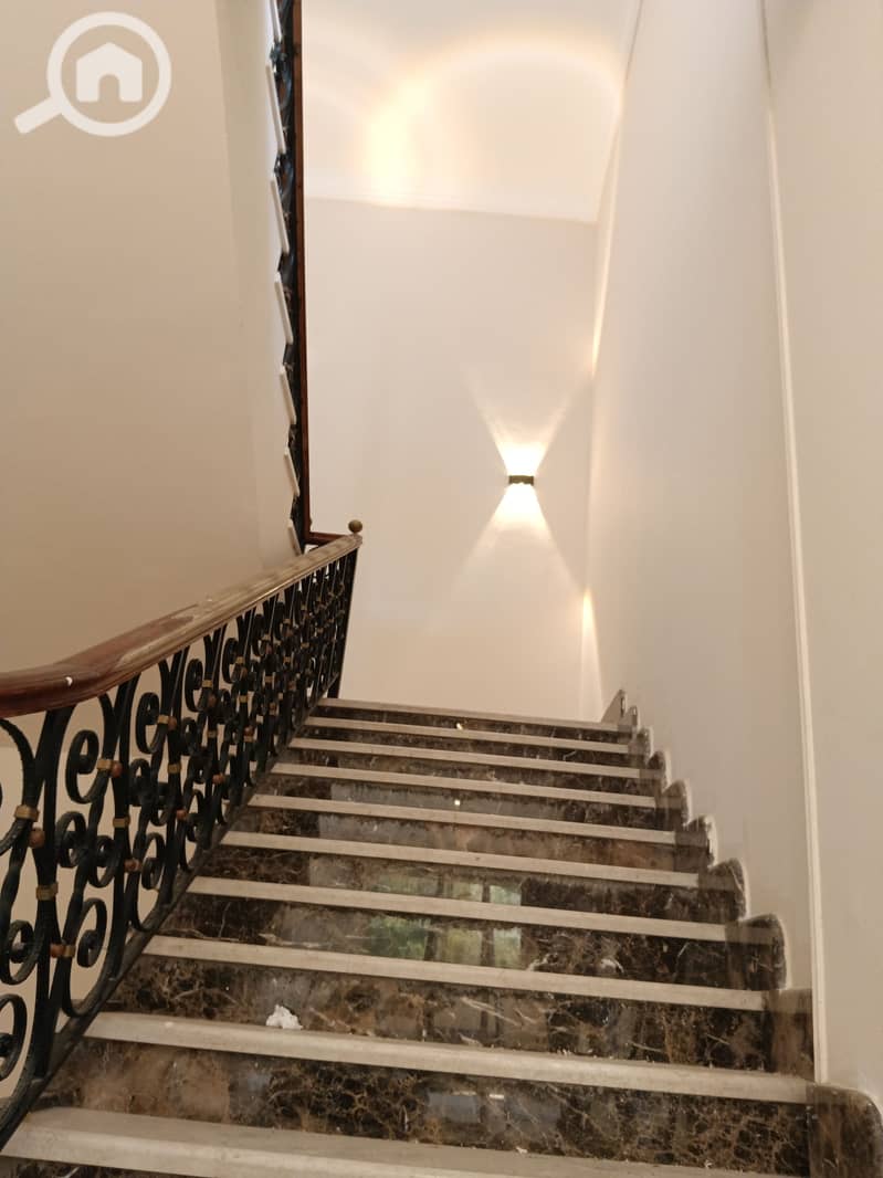 7 252540. jpg