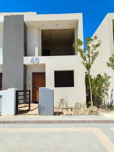 3 Bedroom Twin House for Sale in North Coast, Matruh - twin house private pool golf porto marina 3 Bedroom Twin House for Sale in North Coast, Matruh - twin house private pool golf porto marina