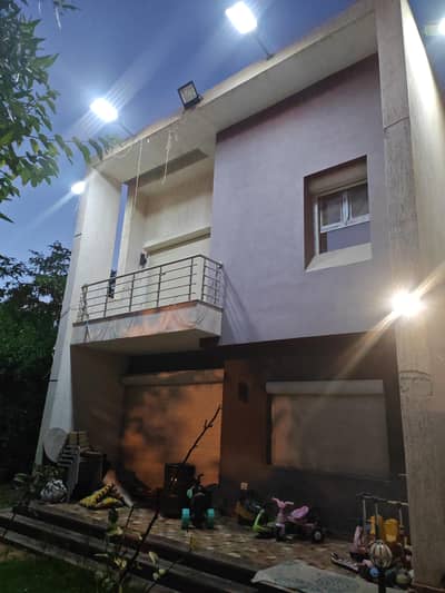 4 Bedroom iVilla for Sale in Madinaty, Cairo - فيلا مدينتي نموزج i مودرن كورنر متشطبه
