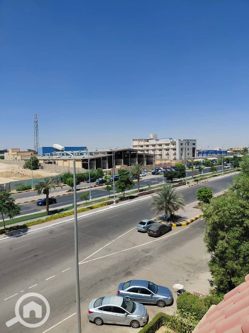 Roof Villa for Rent (Unfurnished) – 140 sqm, Located in the Heart of Sheikh Zayed, directly on the main El-Bostan Street. – pohled 6