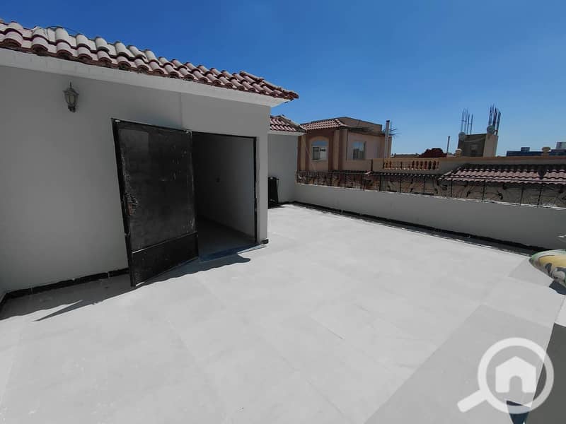 Roof Villa for Rent (Unfurnished) – 140 sqm, Located in the Heart of Sheikh Zayed, directly on the main El-Bostan Street. – další