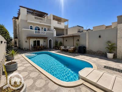 7 Bedroom Villa for Sale in Hurghada, Red Sea - 1. jpg