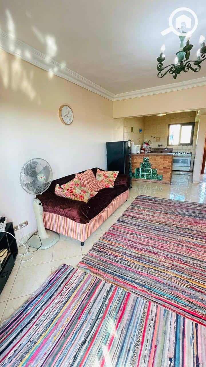 Two-bedroom upper chalet with air conditioning for rent in Al-Shorouk Village - Aanzicht 5