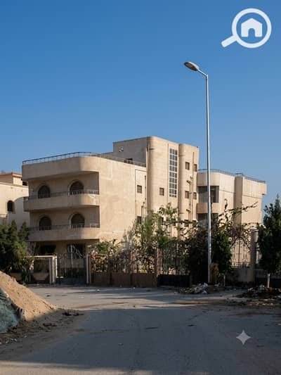 فیلا 10+ غرف نوم للبيع في 6 اكتوبر، الجيزة - 1000243757. png فیلا 10+ غرف نوم للبيع في 6 اكتوبر، الجيزة - 1000243757. png