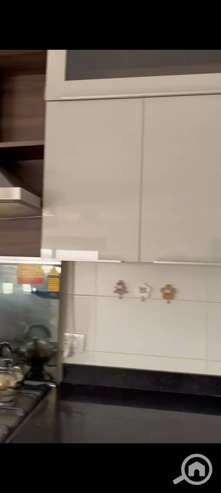 14 1000396252. jpg
