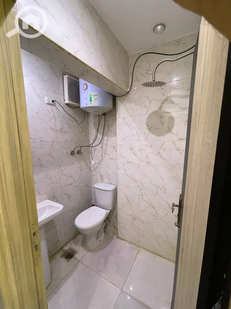 9 1000169882. jpg