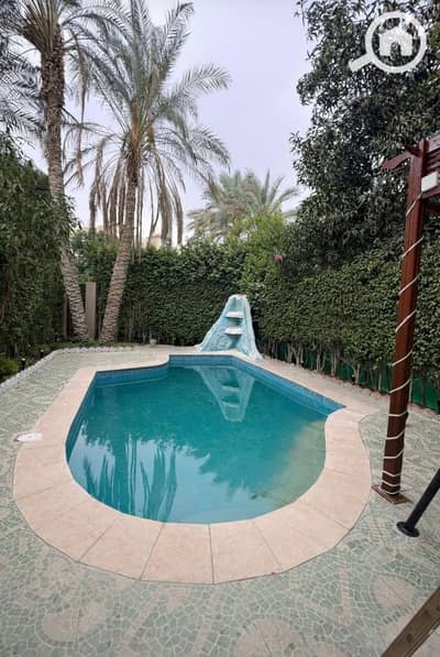 6 Bedroom Townhouse for Rent in 6th of October, Giza - 1001038264. jpg