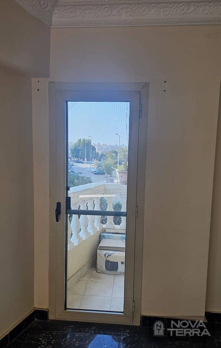 15 Apartment for Sale in 7th District – First Zone – Sheikh Zayed-image-15. jpg