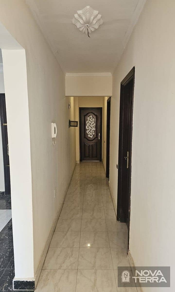 16 Apartment for Sale in 7th District – First Zone – Sheikh Zayed-image-16. jpg