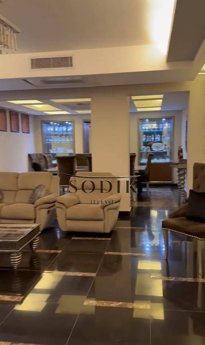 Ultra-super-lux finished ground floor apartment with garden and private entrance in the Fifth District near Farid Habib Hospital - Bild 2