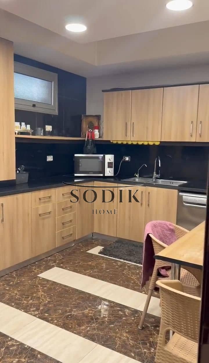Ultra-super-lux finished ground floor apartment with garden and private entrance in the Fifth District near Farid Habib Hospital - Fler