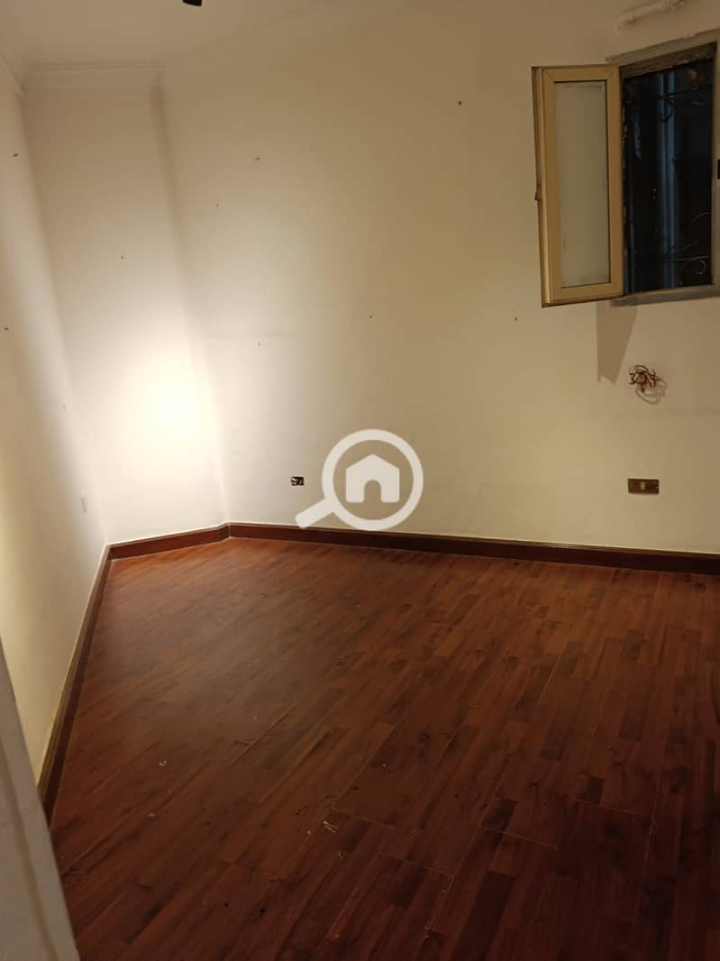 6 36389. jpg