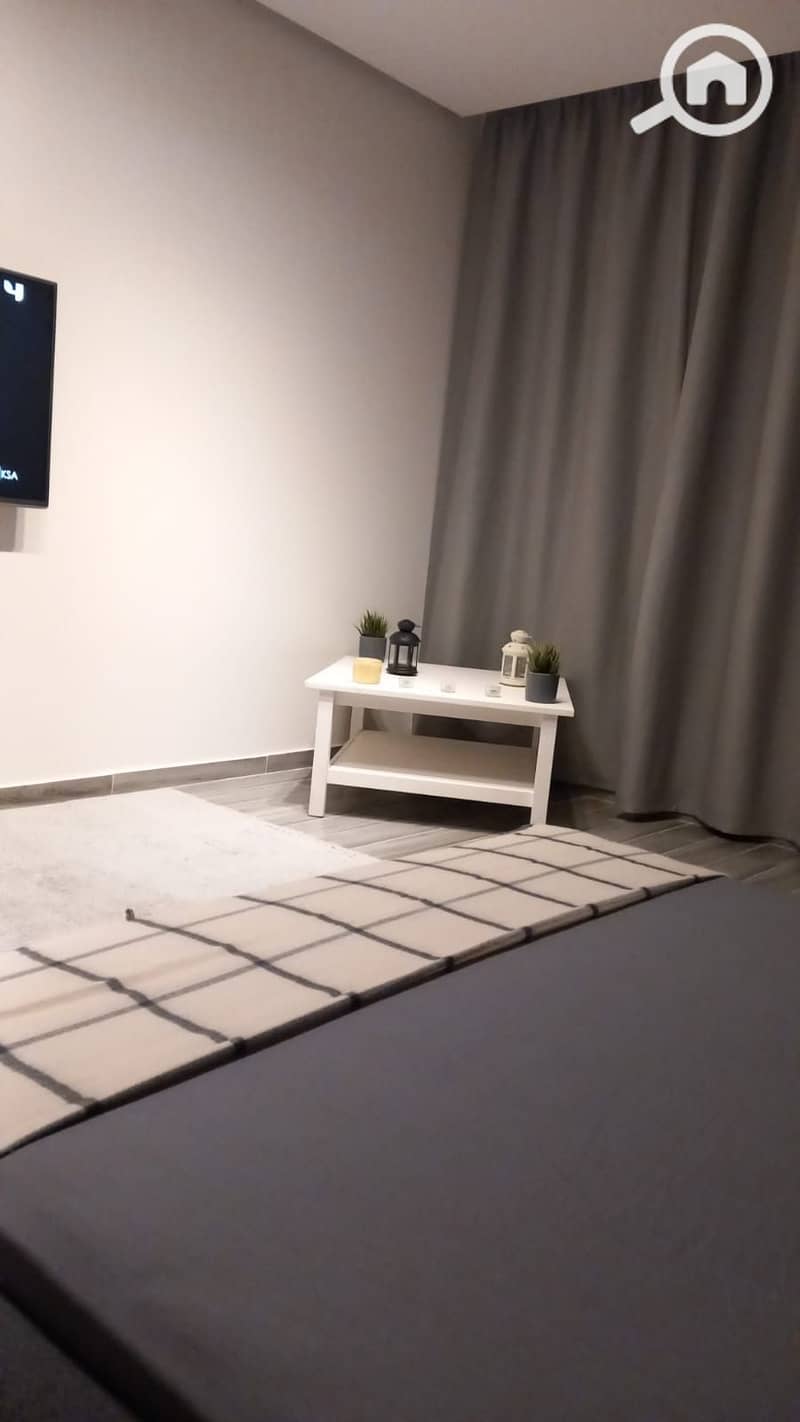 20 1001038473. jpg