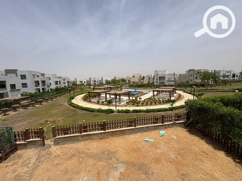 550 sqm Standalone Villa for Rent | 5 Bedrooms + Nanny's Room | Views Compound, Opposite Madinaty - Vista 4