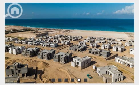 فیلا 5 غرف نوم للبيع في الساحل الشمالي، مطروح - IMG-20250219-WA0042. jpg
