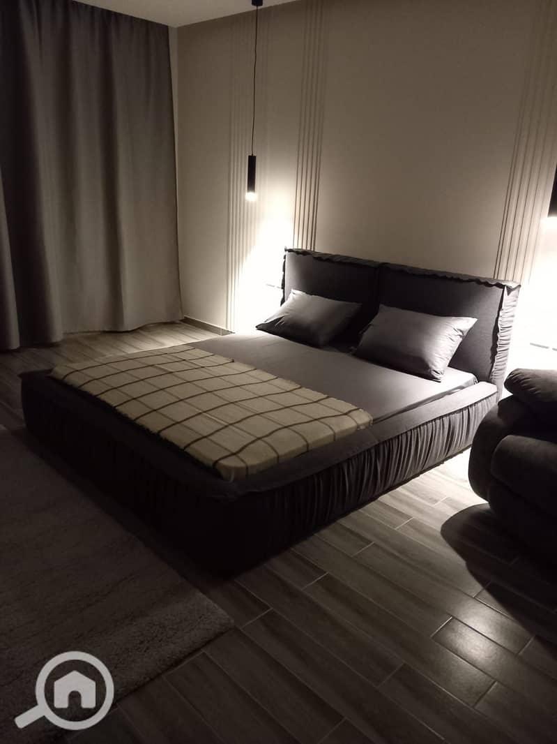 7 1001038470. jpg