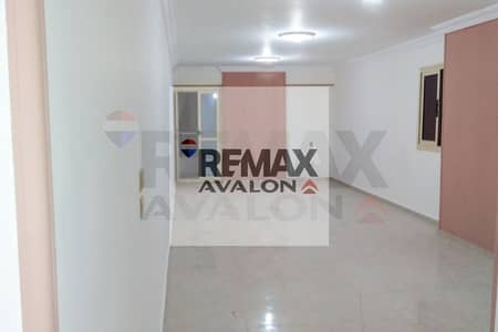 3 Bedroom Flat for Sale in Asafra, Alexandria - 1. jpg