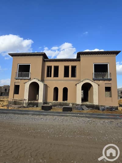 4 Bedroom Townhouse for Sale in Sheikh Zayed, Giza - WhatsApp Image 2025-12-28 at 4.26. 23 PM. jpeg 4 Bedroom Townhouse for Sale in Sheikh Zayed, Giza - WhatsApp Image 2025-12-28 at 4.26. 23 PM. jpeg