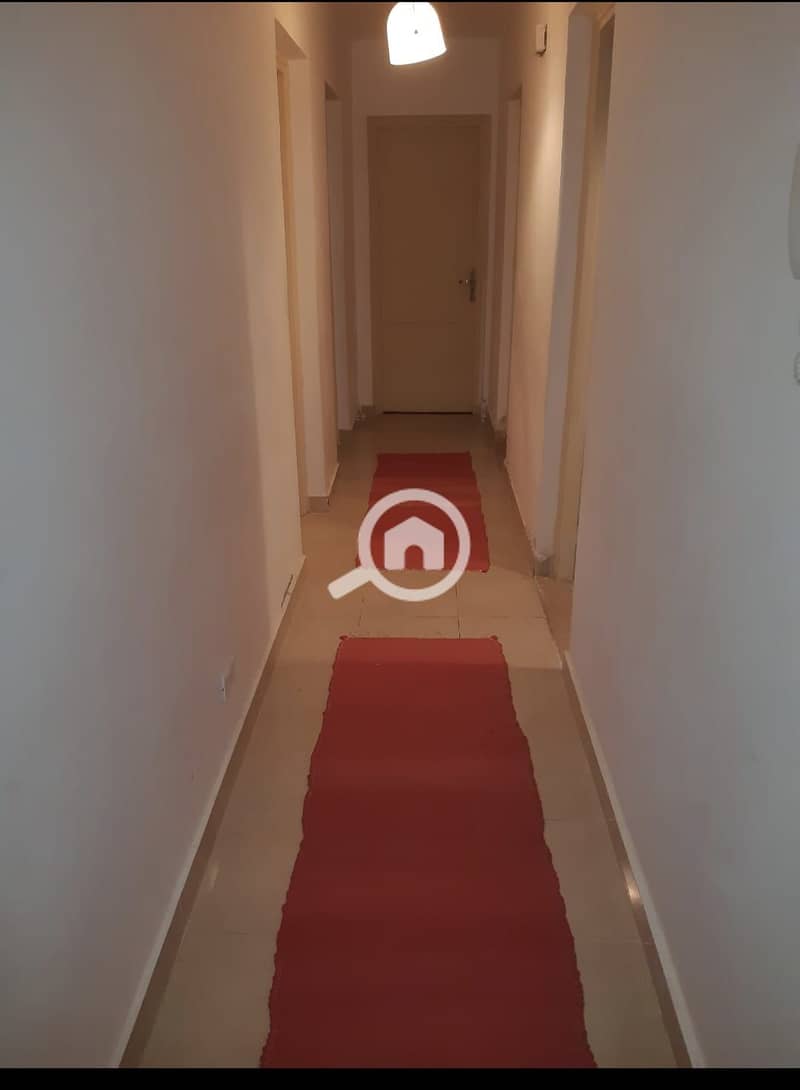 4 1000886268. jpg