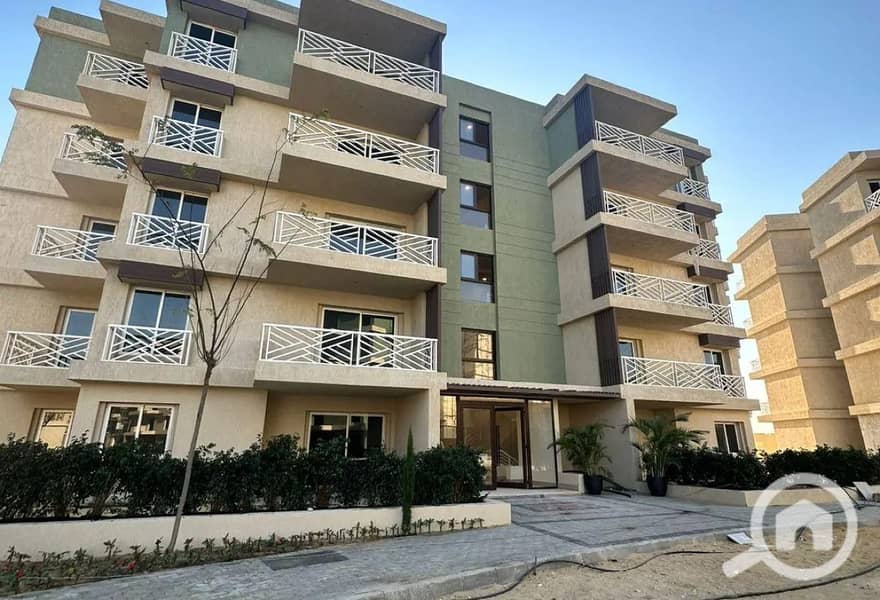Ground-floor apartment with a garden for sale in Green 6 Compound; immediate delivery, prime location – 6th of October. - Widok 2