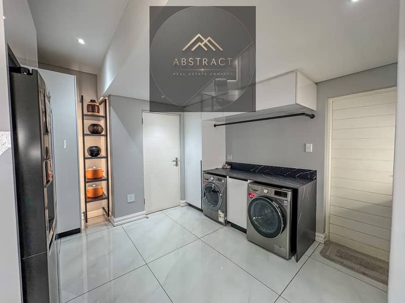 Villa for sale, immediate delivery, with an open view, ultra-super-luxury finishing, including kitchen, on the extension of Revolution Street - Heliop - Pohľad 4