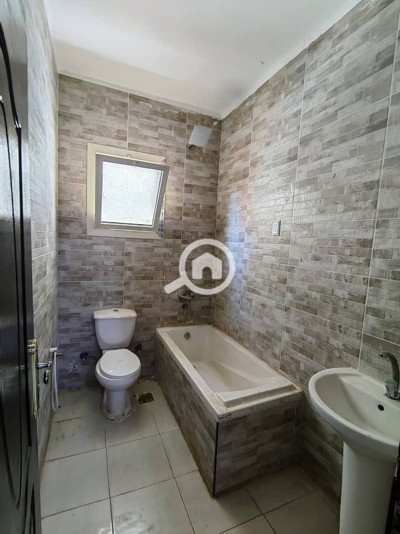 4 361767. jpg
